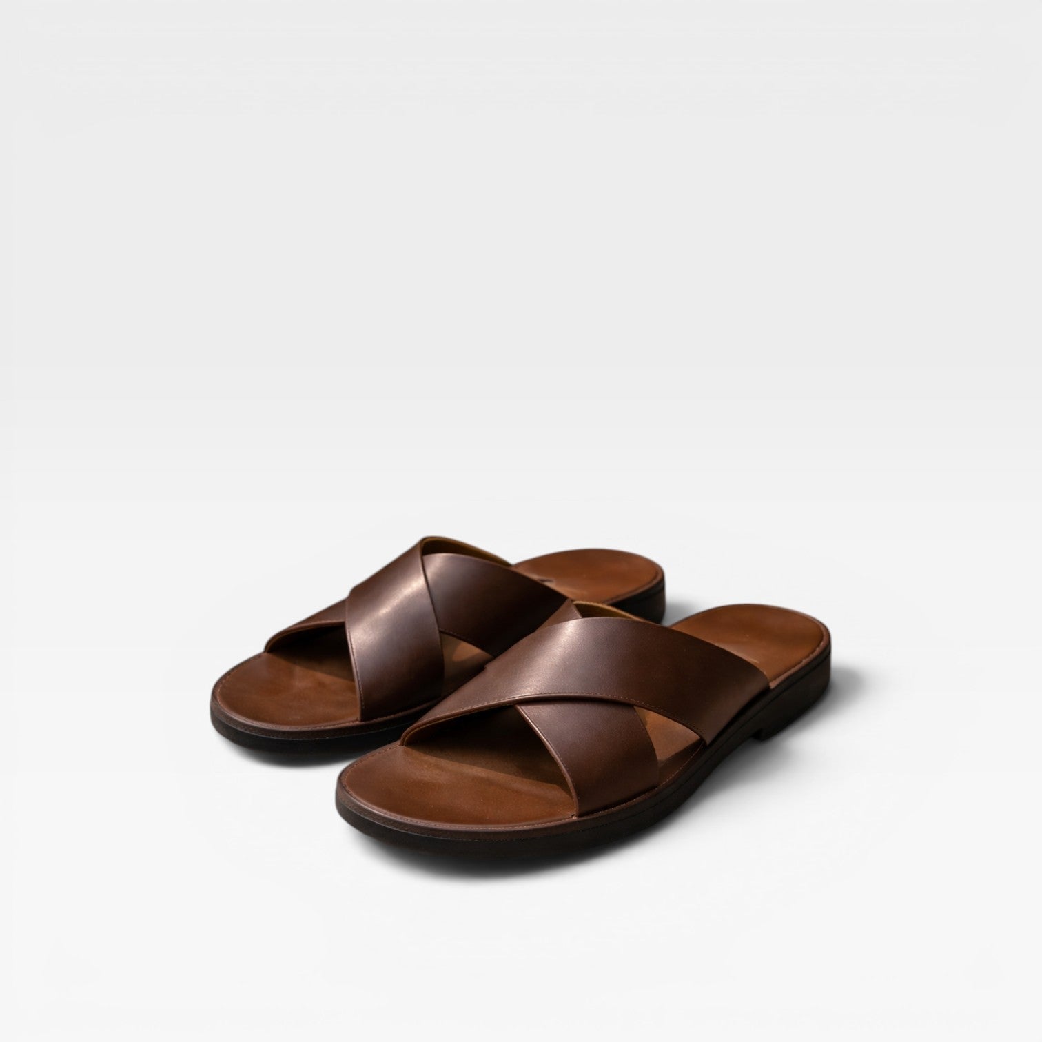 Men's Cross Strap Leather Sandals – Comfortable Slide Summer Style